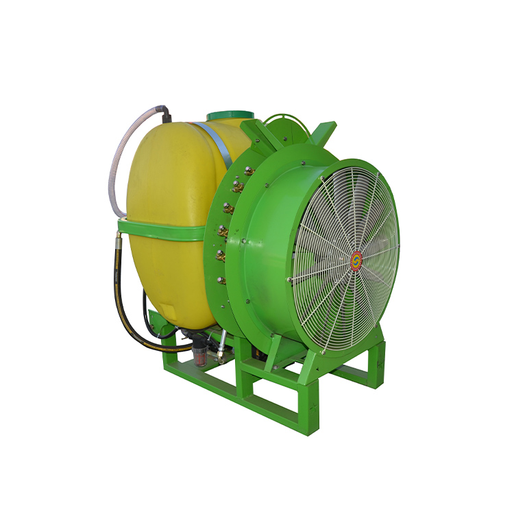Pulverizatoare agricole cu aer