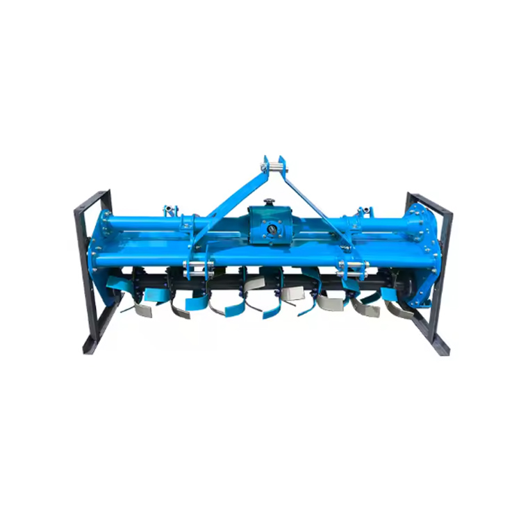 Tiller rotativ al tractorului